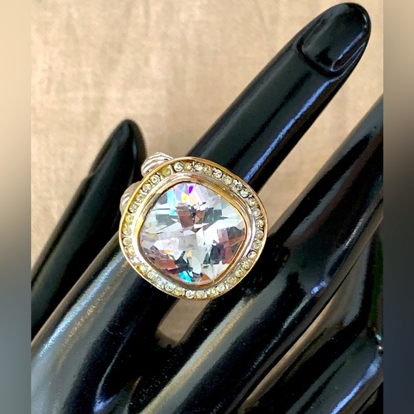 18K GE Gold and Silver Crystal Vintage Cocktail Ring - Picture 6 of 10